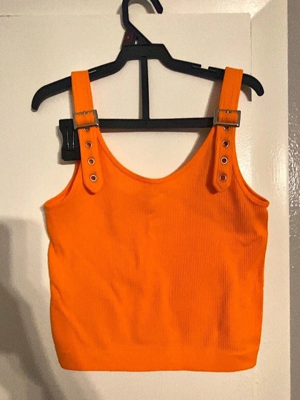 Suzette Collection Ribbed Tank Top in Orange M/L Like New